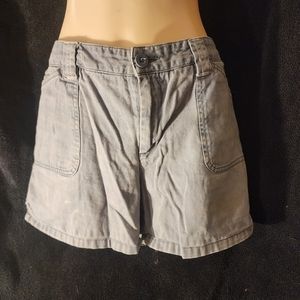 OLD NAVY WOMAN'S SHORTS, FADED BLUE. SIZE 10.